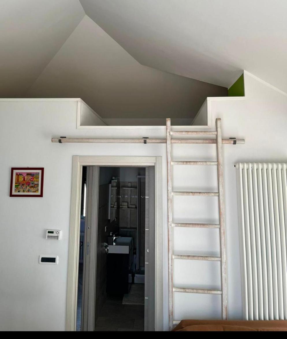 Apartment La Casa Gialla *
