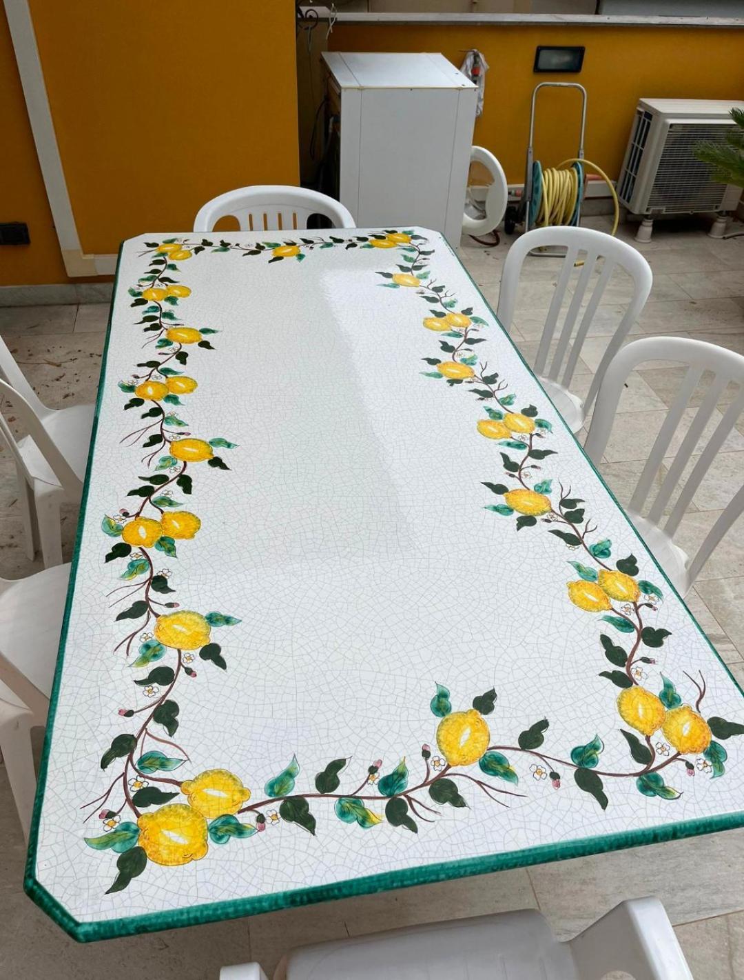 La Casa Gialla *