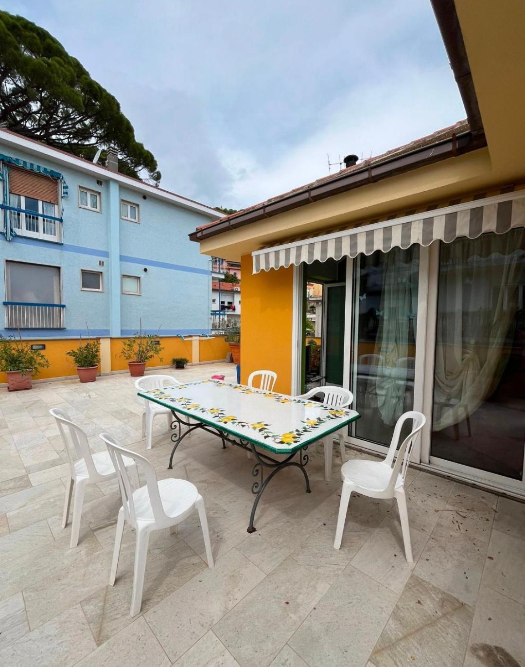 La Casa Gialla Apartment Laigueglia